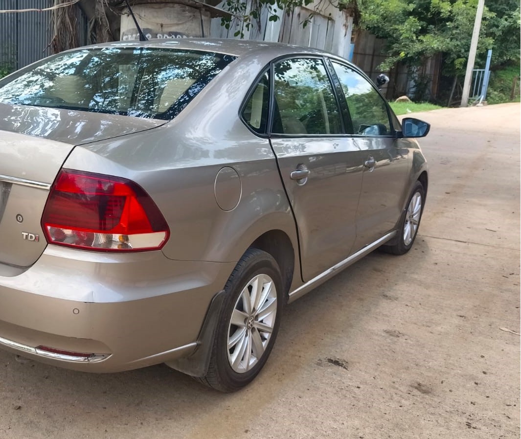 Volkswagen Vento(2015-2019) Highline 1.5 Diesel